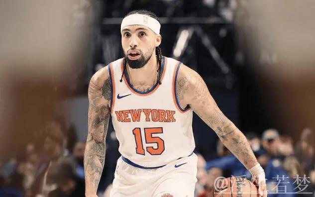 尼克斯有意追求阿尔瓦拉多，前提是鹈鹕愿意将其摆上货架